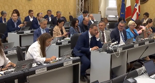 Il Consiglio regionale del Piemonte approva assestamento bilancio